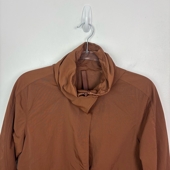 Lululemon Always Effortless Jacket Roasted Brown Water Repellent Size 4 - Picture 3 of 13